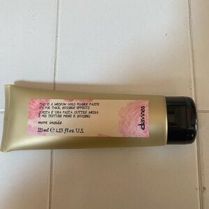 Davines pliable paste